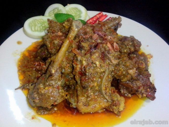 makana khas tuban bebek menthok