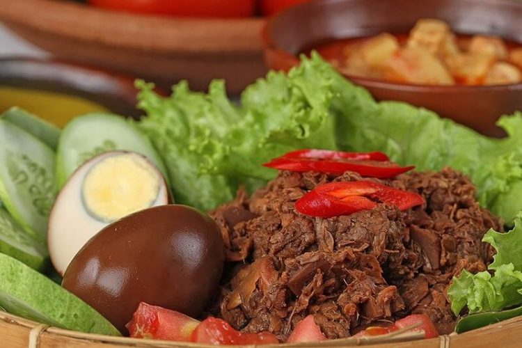 makanan khas yogyakarta gudeg